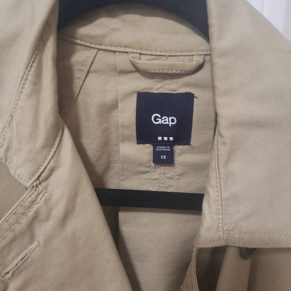 Double Breasted Gap Jacket - Picture 4 of 5